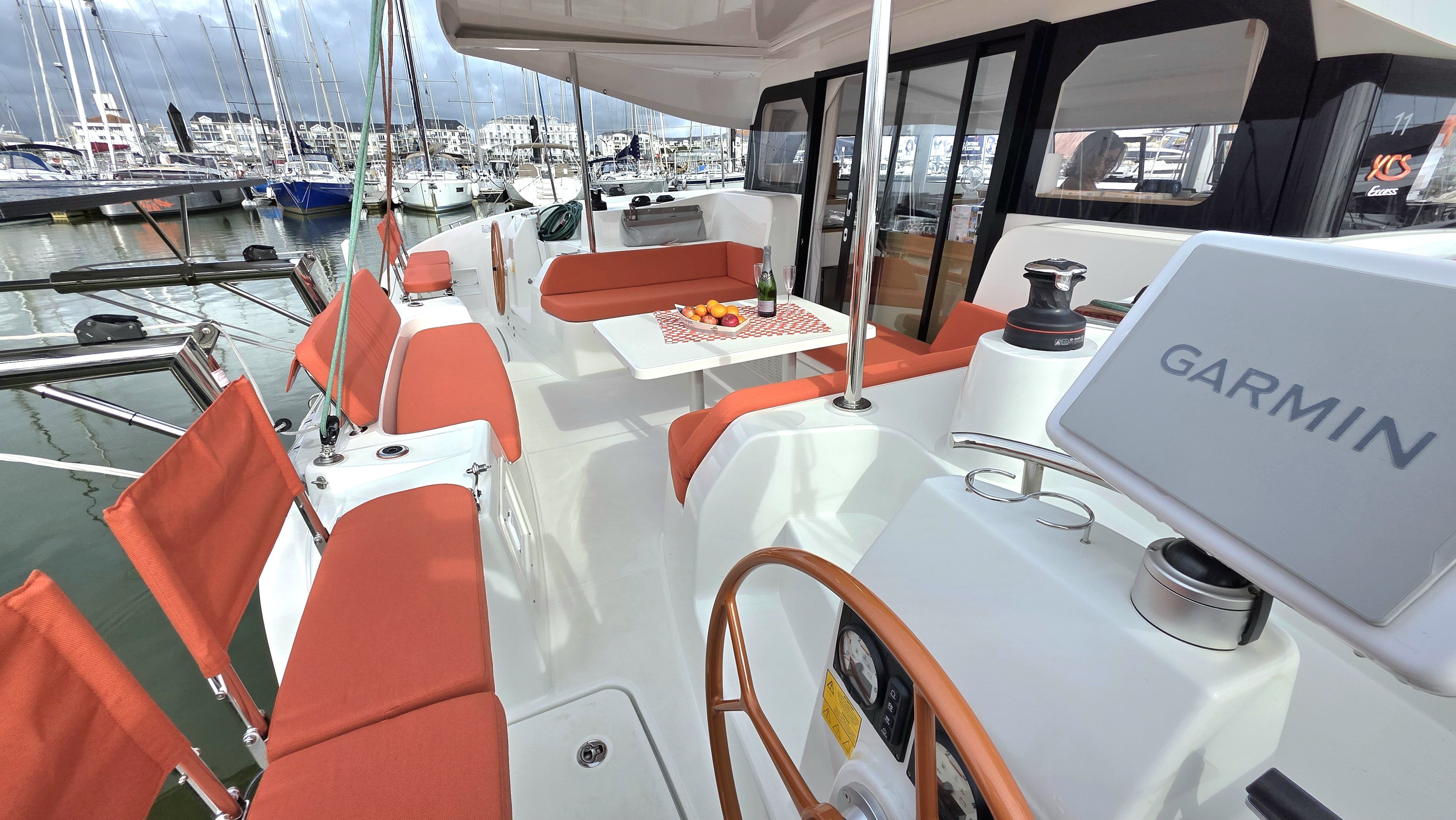 EXCESS 11 - M - Image 1